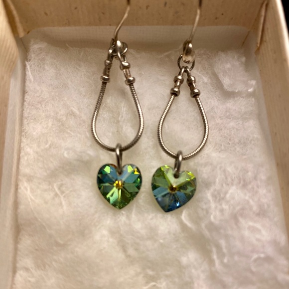 Dangle earrings - Picture 2 of 3